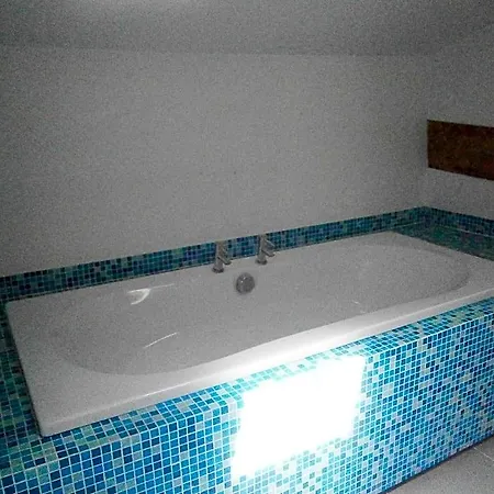 Le Charhido 3*