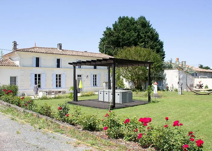 Le Charhido 3* Saint-Fort-sur-Gironde